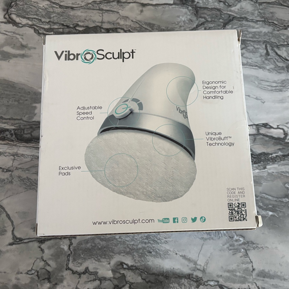 Handheld Massager in White - Picture 4 of 10
